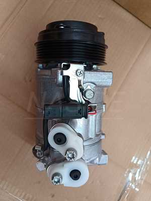 Un buon prezzo. Compressore Condizionatore Auto AC per 0008306700 Mercedes-Benz GLC 0008303002 0008303902 in linea
