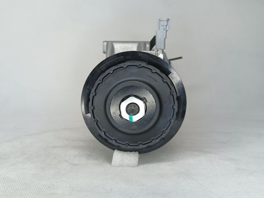 Auto AC Conditioning Compressor For 883100D380 Toyota Yari HYBRID Automotive Air Conditioning Compressors